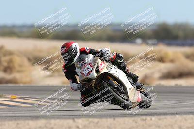 media/Nov-16-2025-Race Pace (Sun) [[8c5fa54630]]/Verified Riders/9-Turn 16 (150pm)/